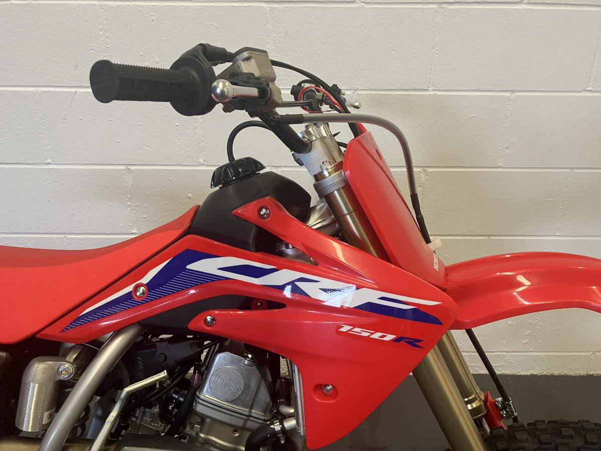 Honda CRF150RB 2025 - Image 17