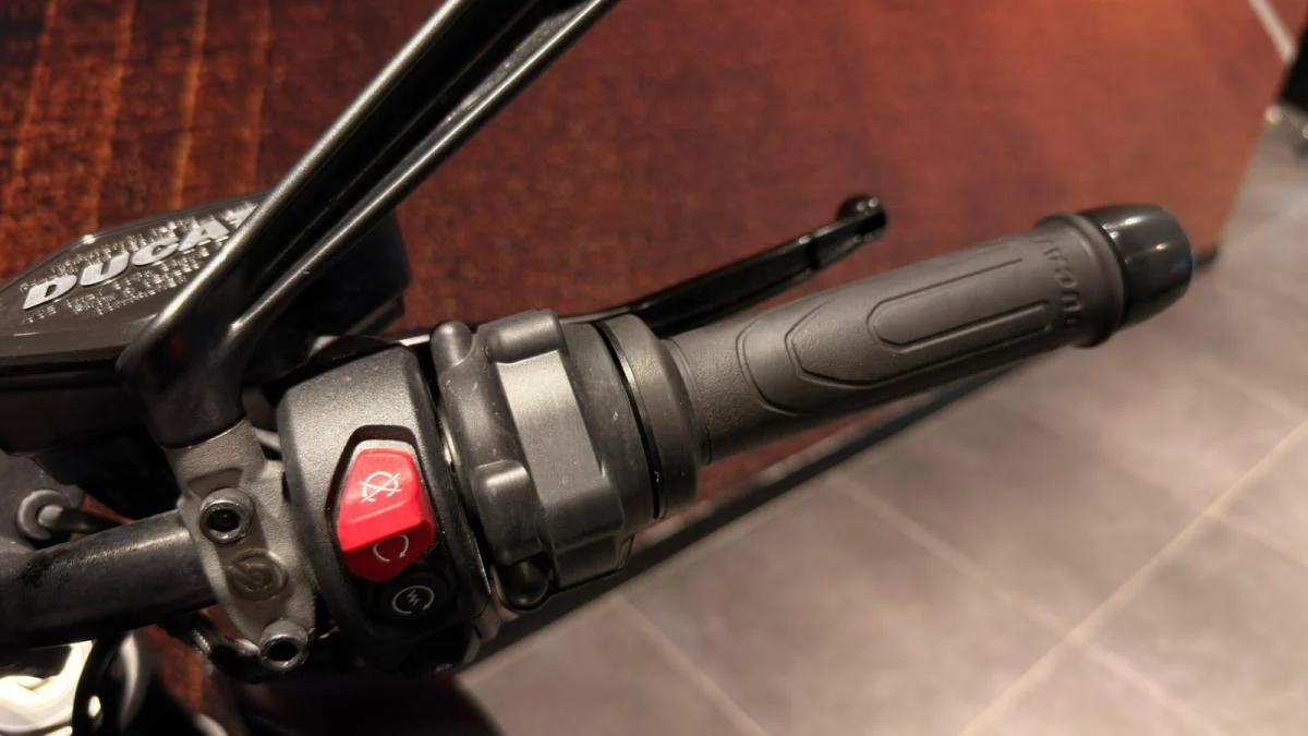 Ducati DIAVEL V4 - Image 29