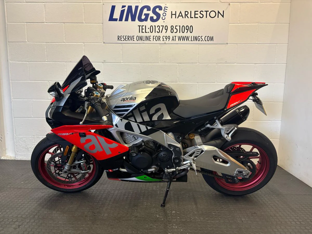 Aprilia RSV 4 1000 RF - Image 10
