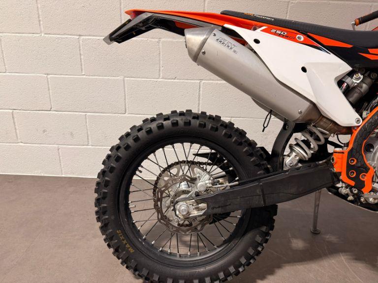 KTM 250 EXC-F 2018 - Image 13