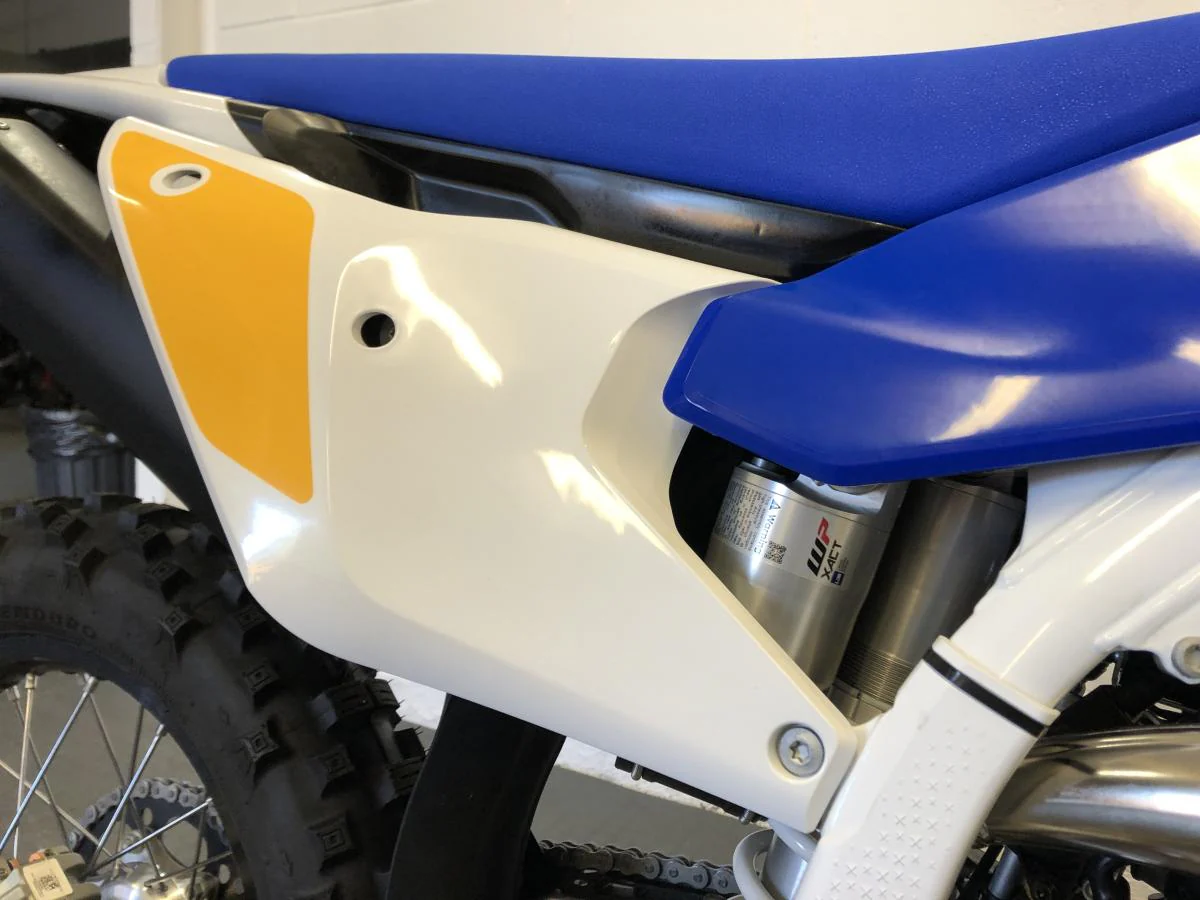Husqvarna TE300 HERITAGE 2025 - Image 23