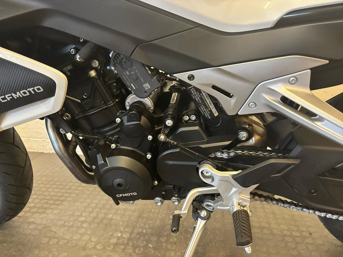 CFMOTO 800NK Sport - Image 14