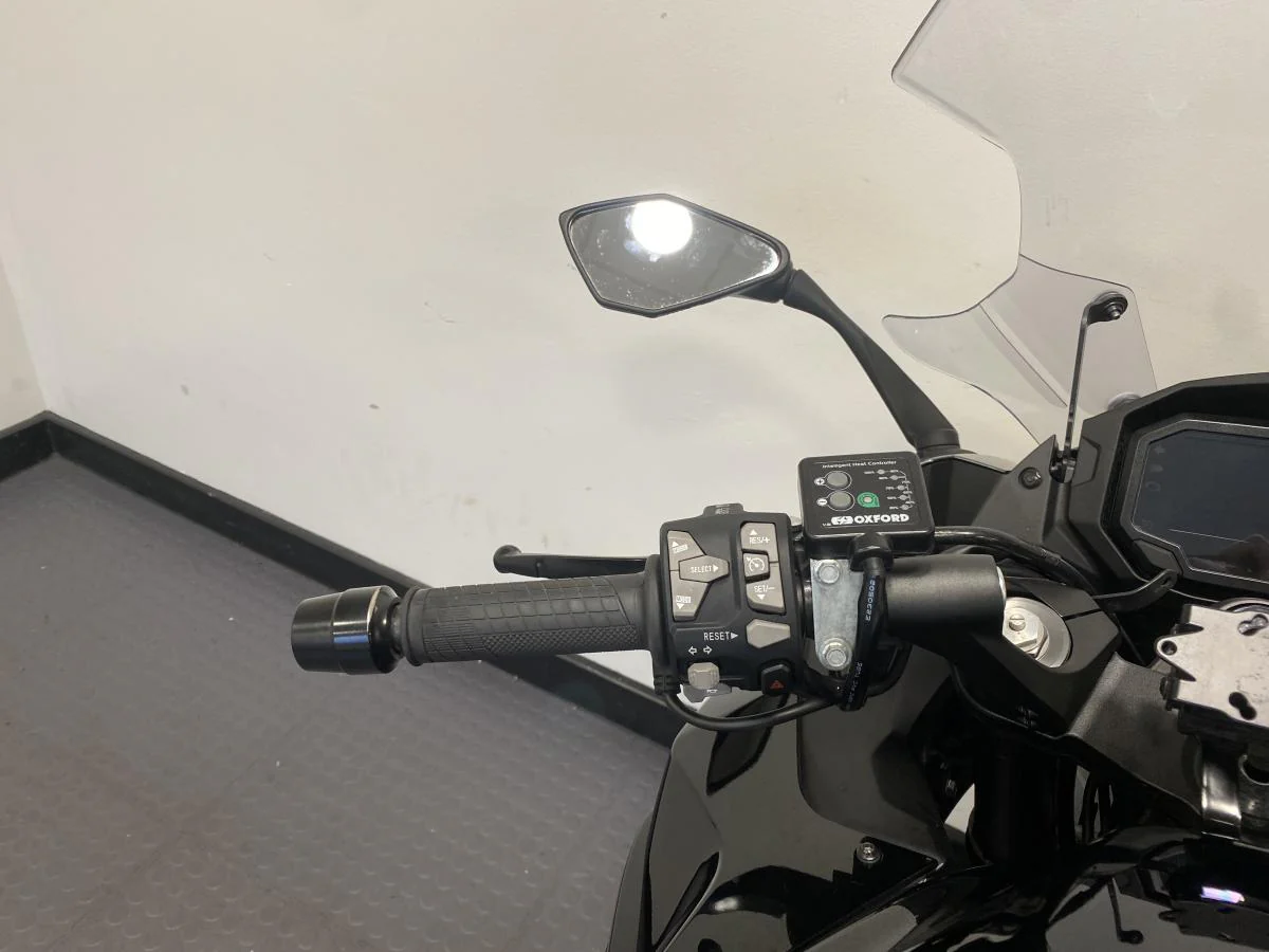 Kawasaki Ninja 1000SX - Image 17