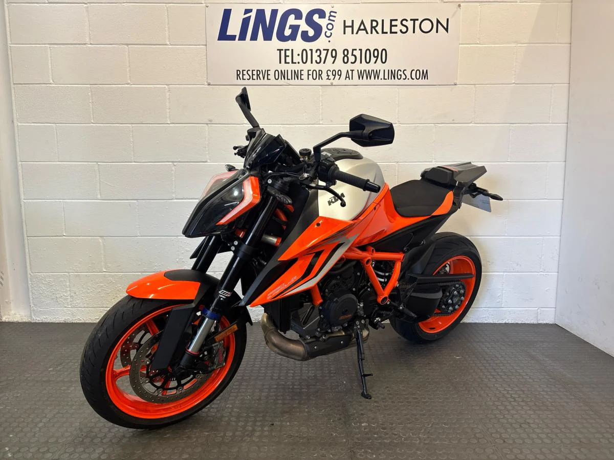 KTM 1290 Superduke R Evo 2022 - Image 21
