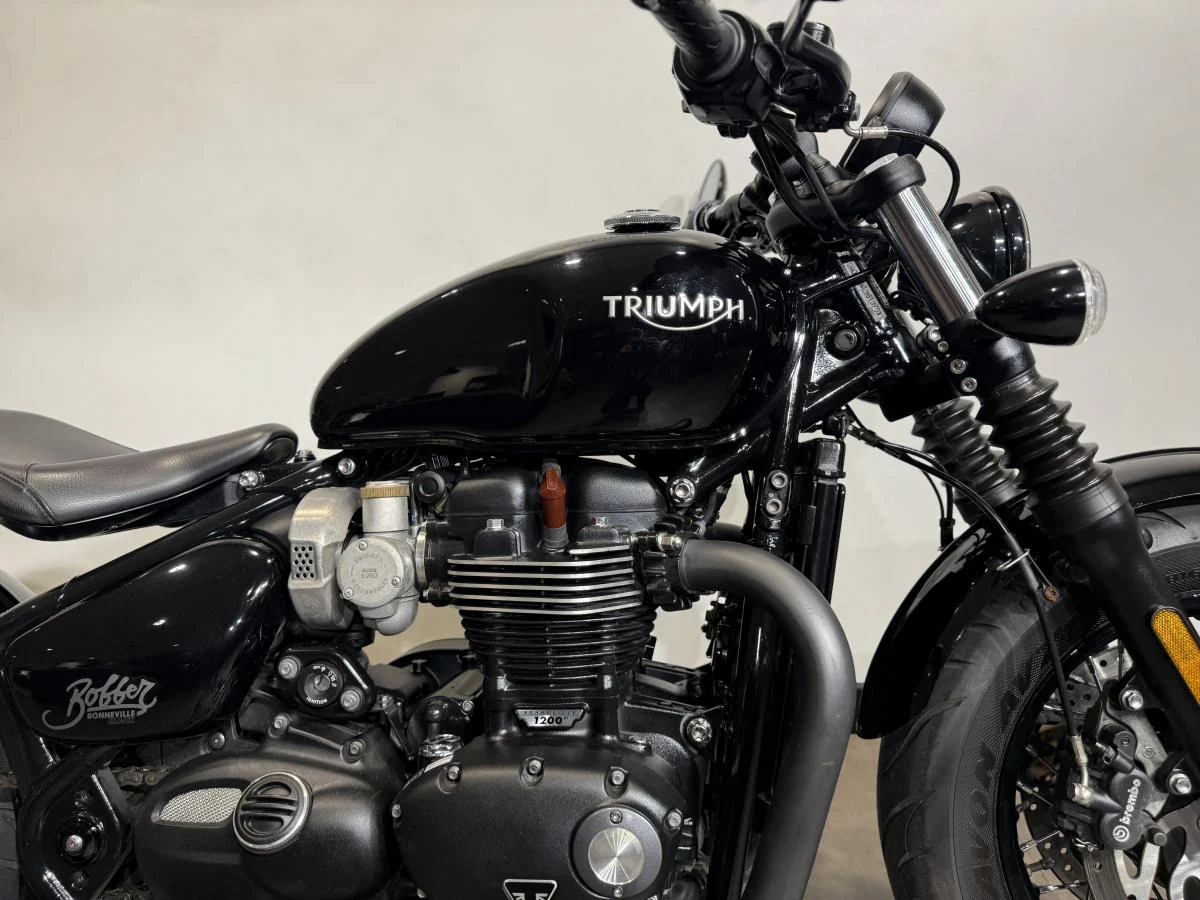 Triumph Bobber Black - Image 8