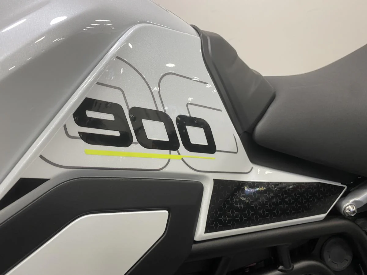 Triumph Tiger 900 GT Pro - Image 25