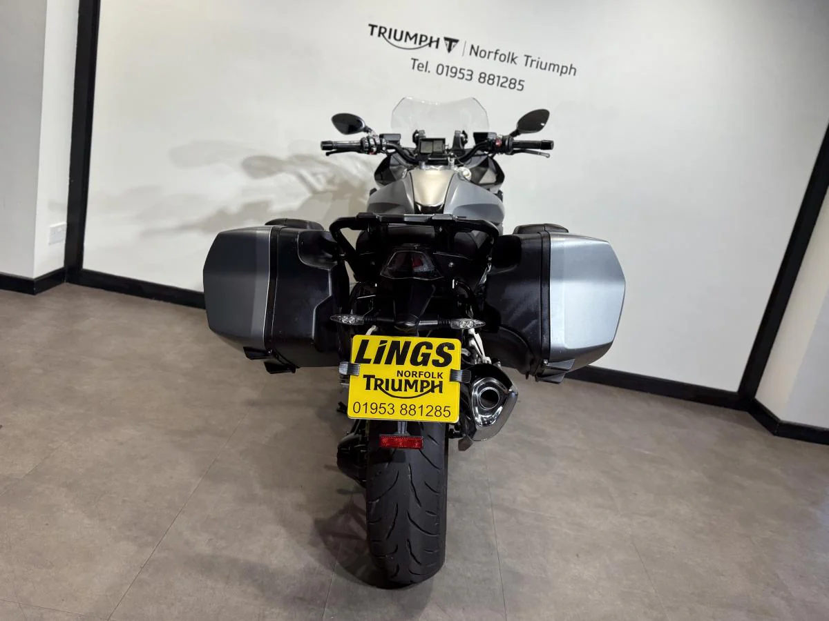 BMW R1200RS - Image 19