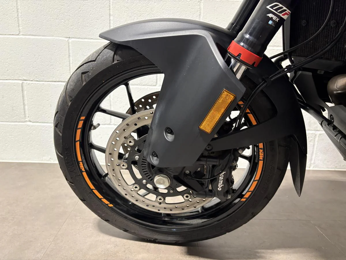KTM 1290 Super Adventure S - Image 15