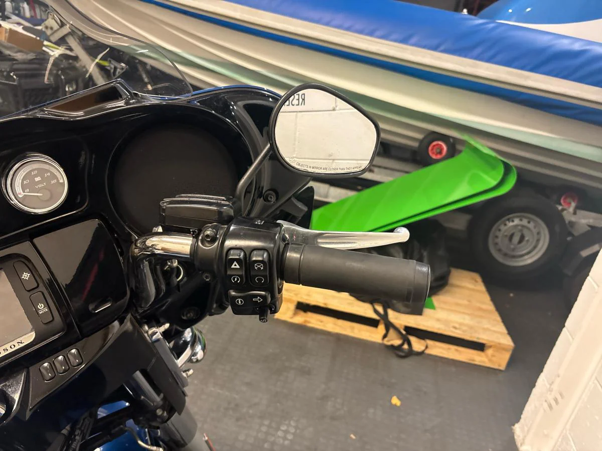 Harley-Davidson Touring FLHTK Ultra Limited - Image 19
