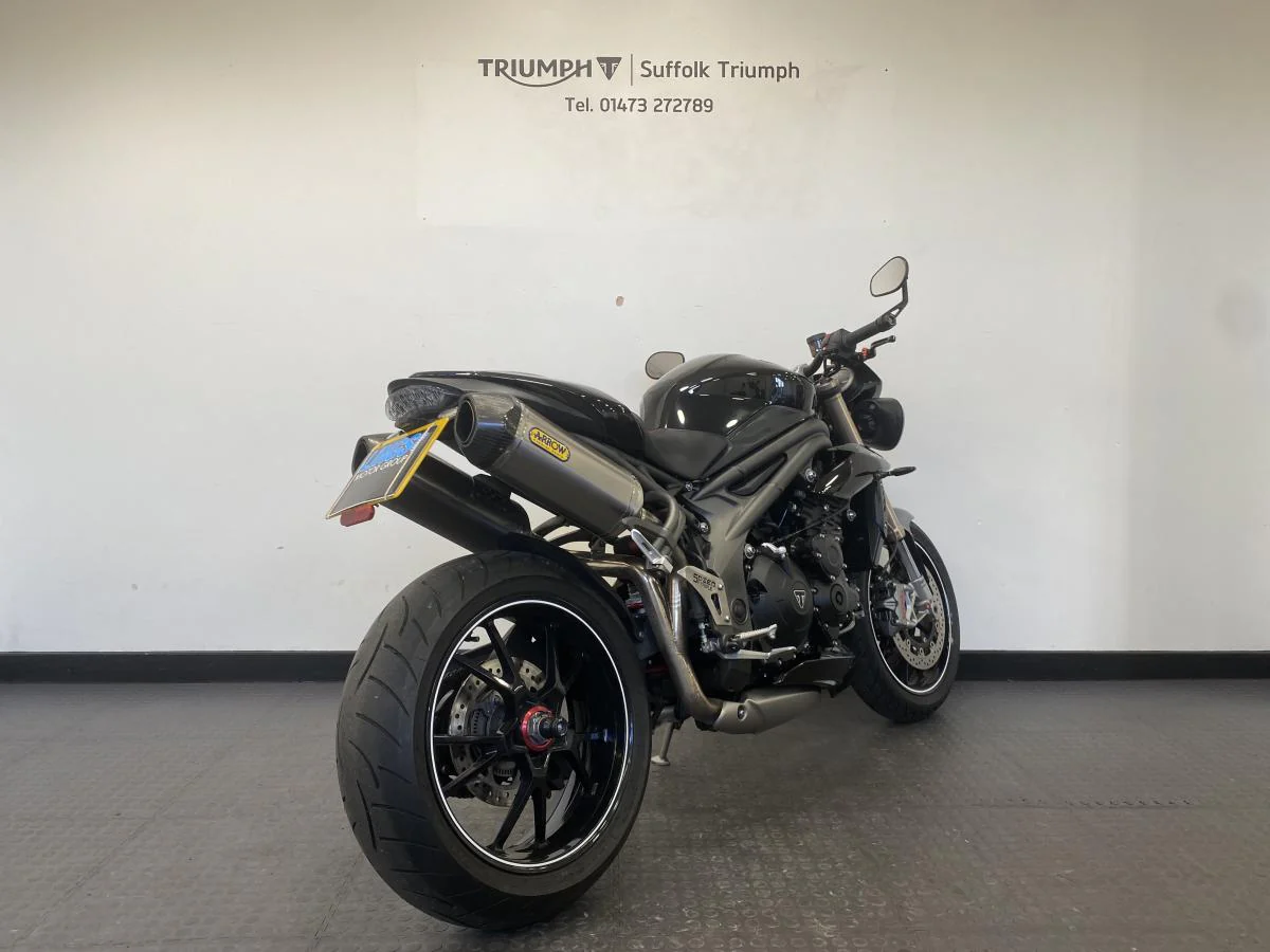 Triumph Speed Triple 1050 S - Image 7