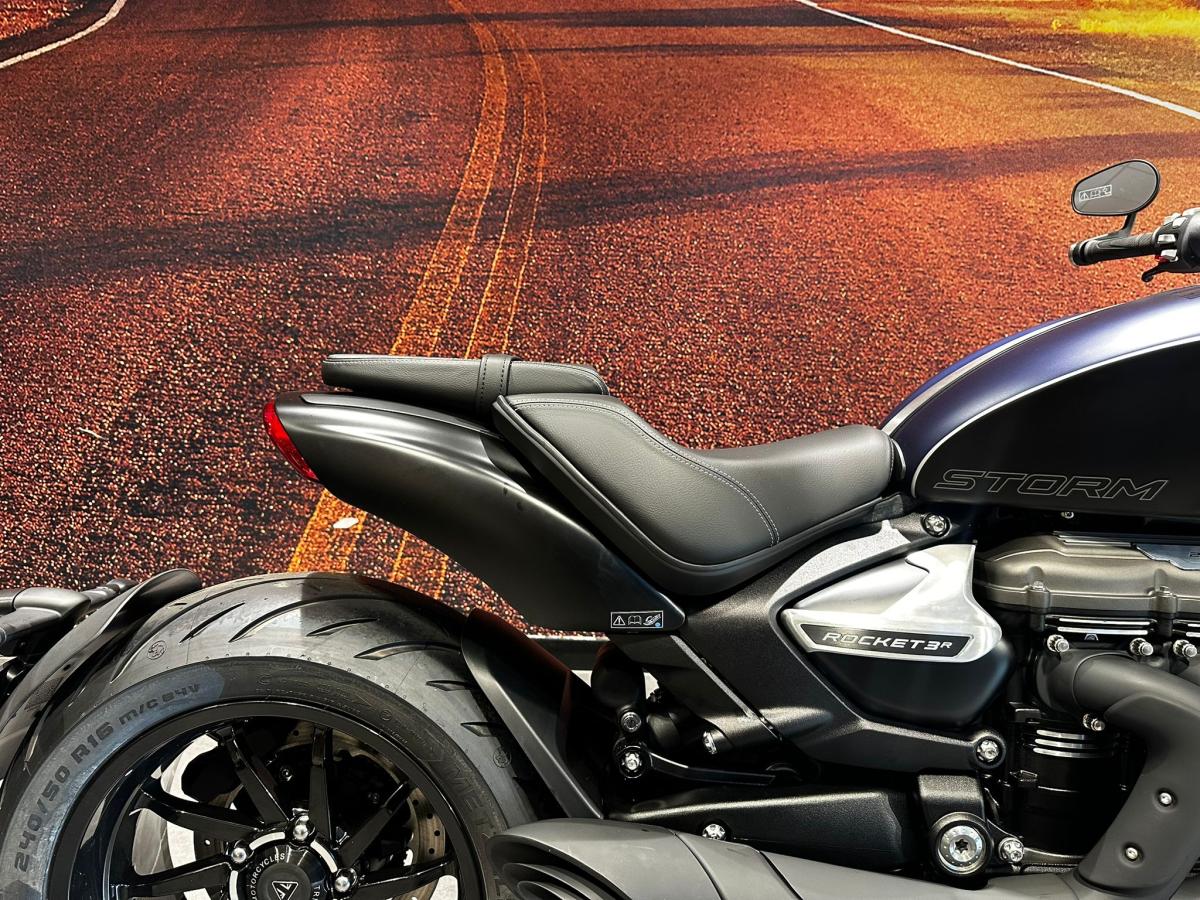 Triumph Rocket III Storm R - Image 14
