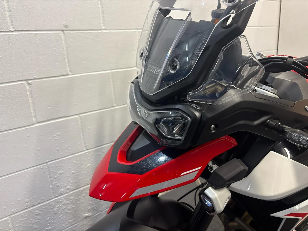 Triumph Tiger 900 GT Aragon Edition - Image 11