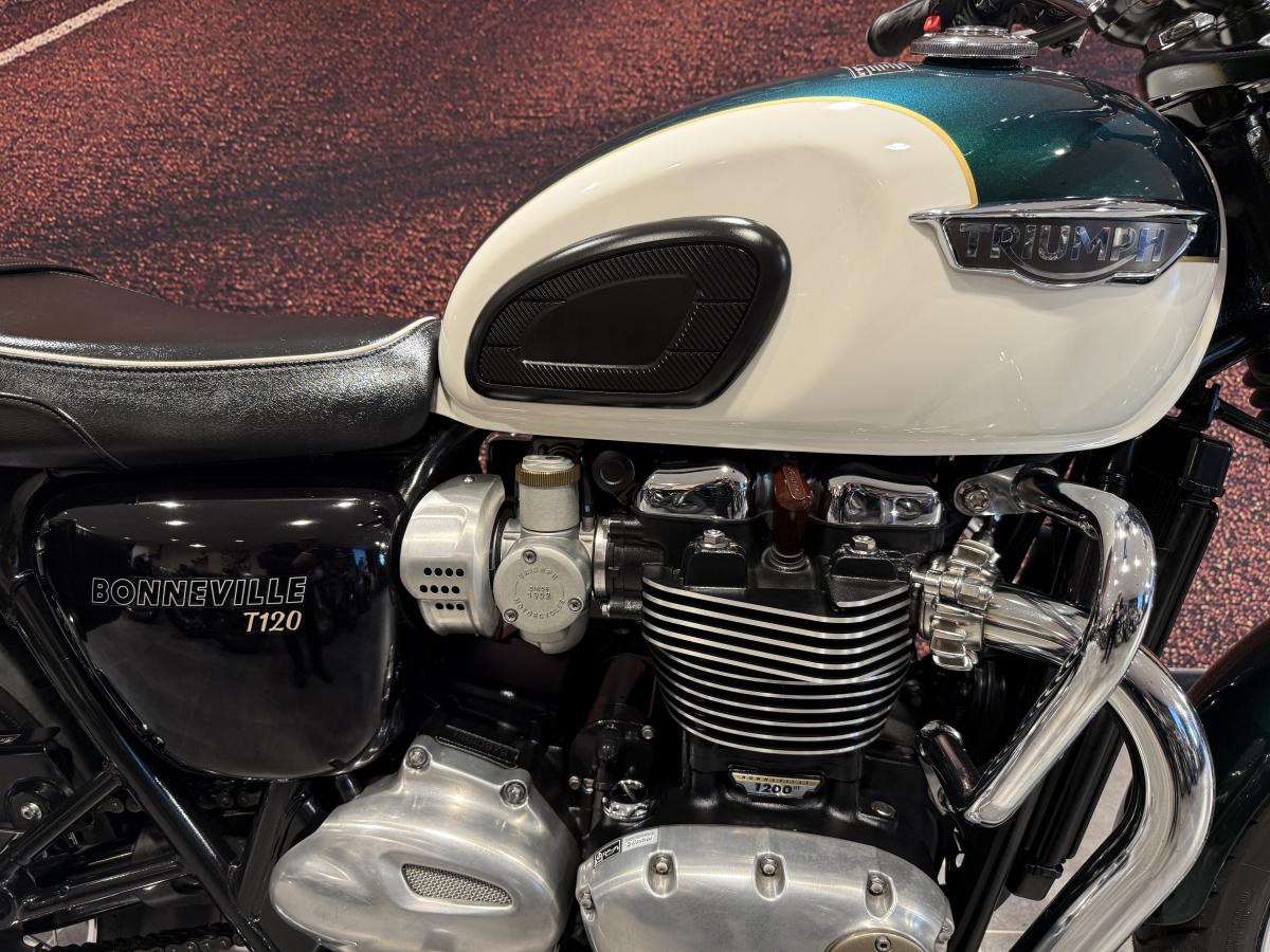 Triumph BONNEVILLE T120 - Image 6