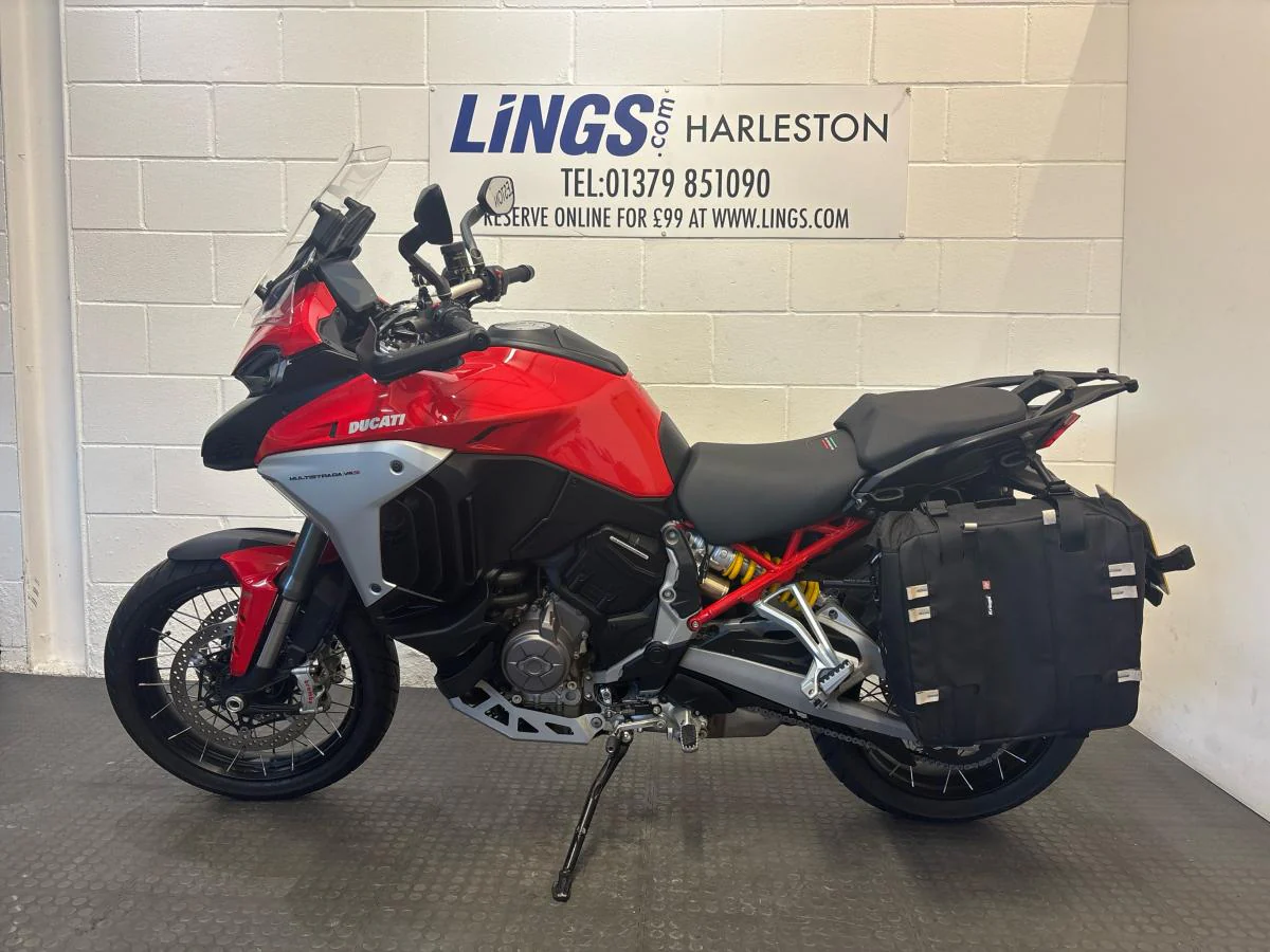 Ducati Multistrada V4S - Image 10