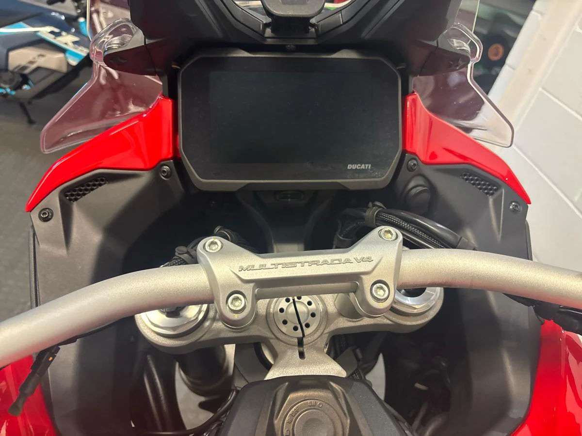 Ducati Multistrada V4S - Image 18