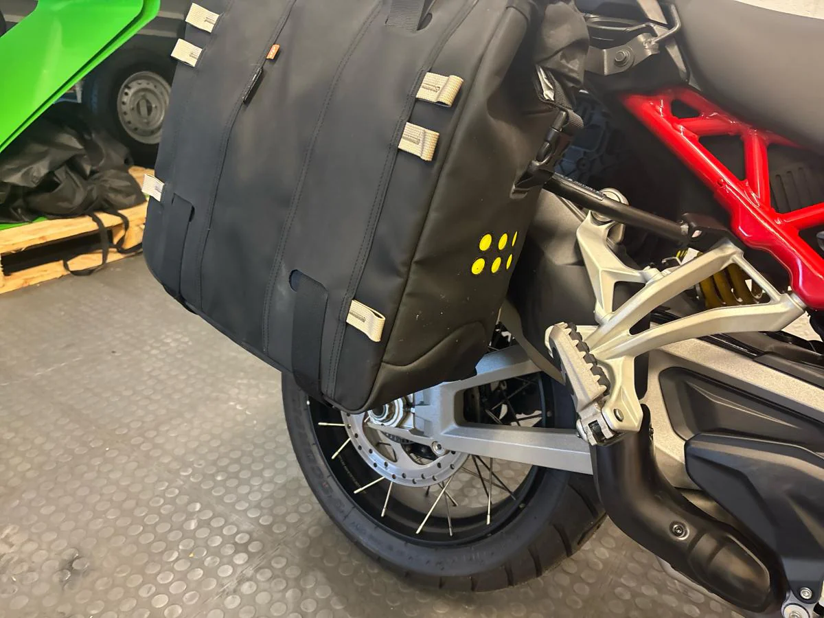 Ducati Multistrada V4S - Image 25