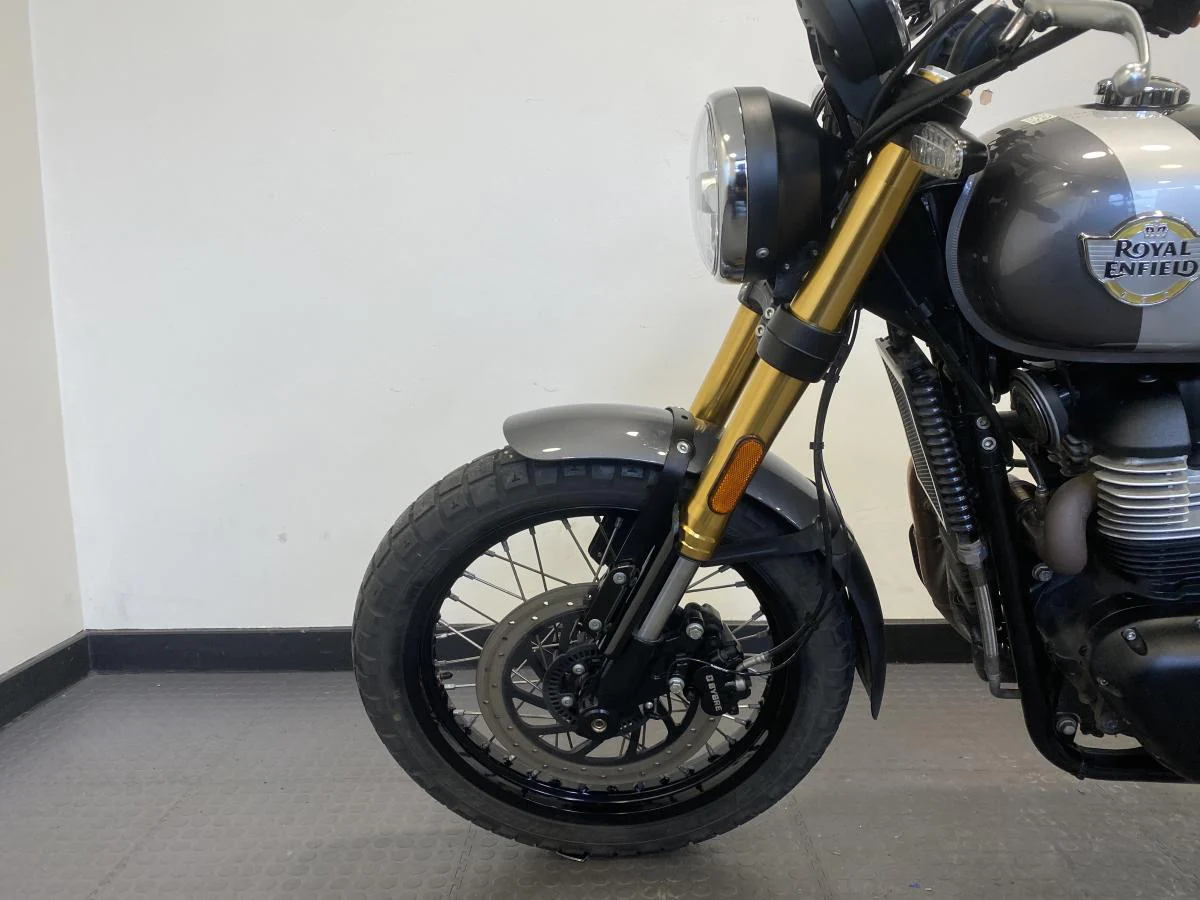 Royal Enfield Bear 650 - Image 9