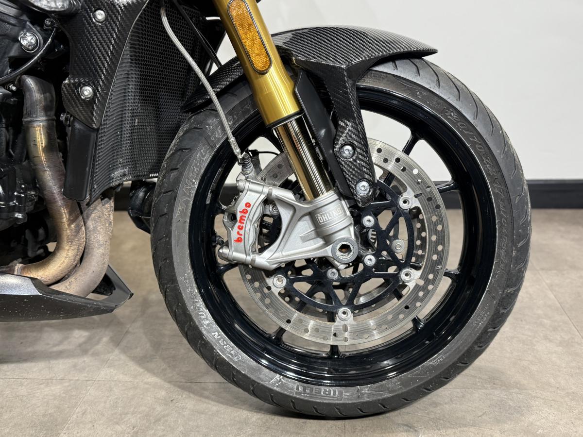 Triumph Speed Triple 1200 RR - Image 18