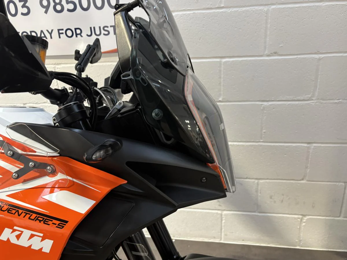 KTM 1290 SUPER ADVENTURE S - Image 17