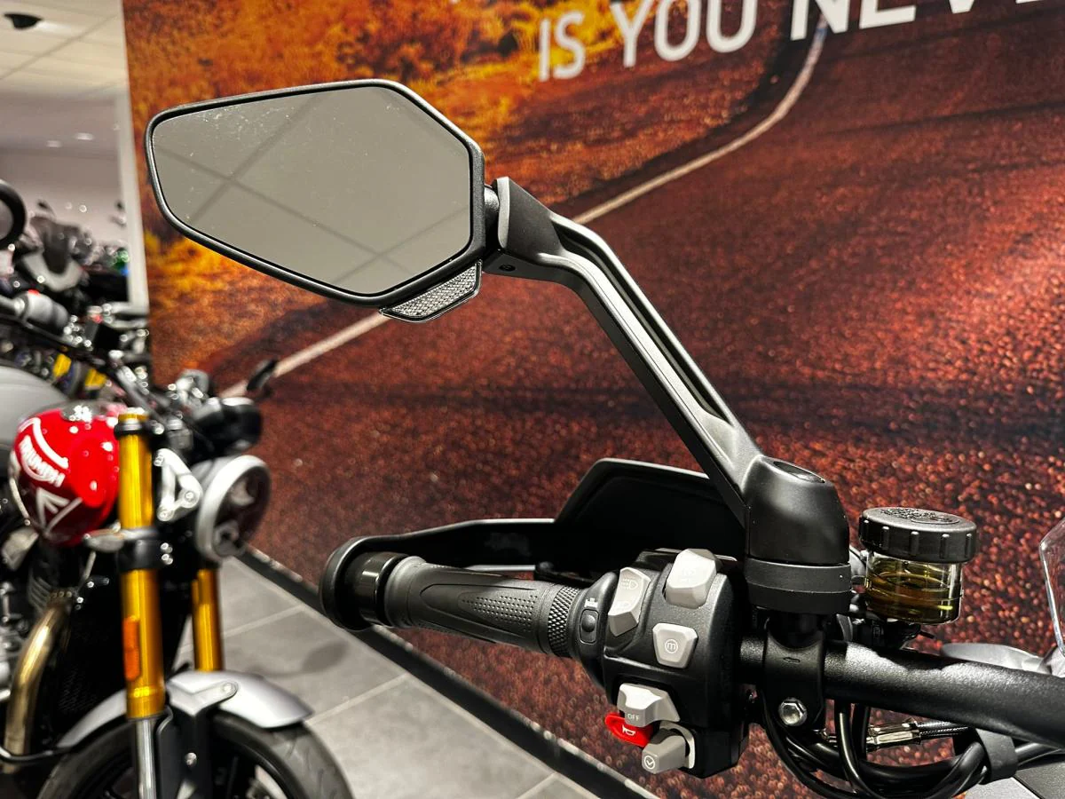 Triumph Tiger 1200 GT Explorer - Image 25