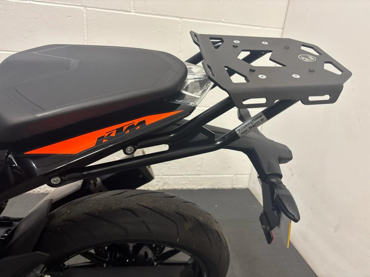 KTM 390 Duke 2023 - Image 15