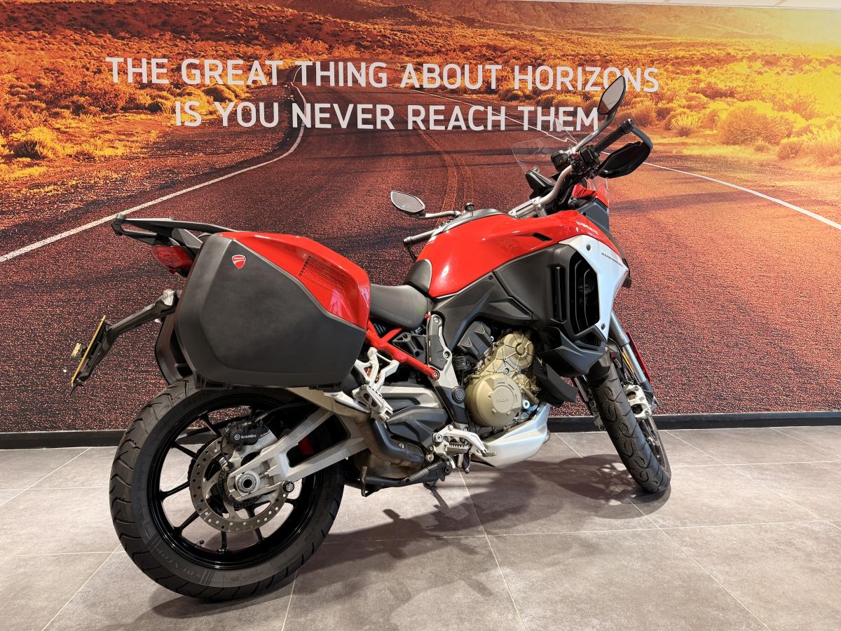 Ducati Multistrada V4S - Image 10