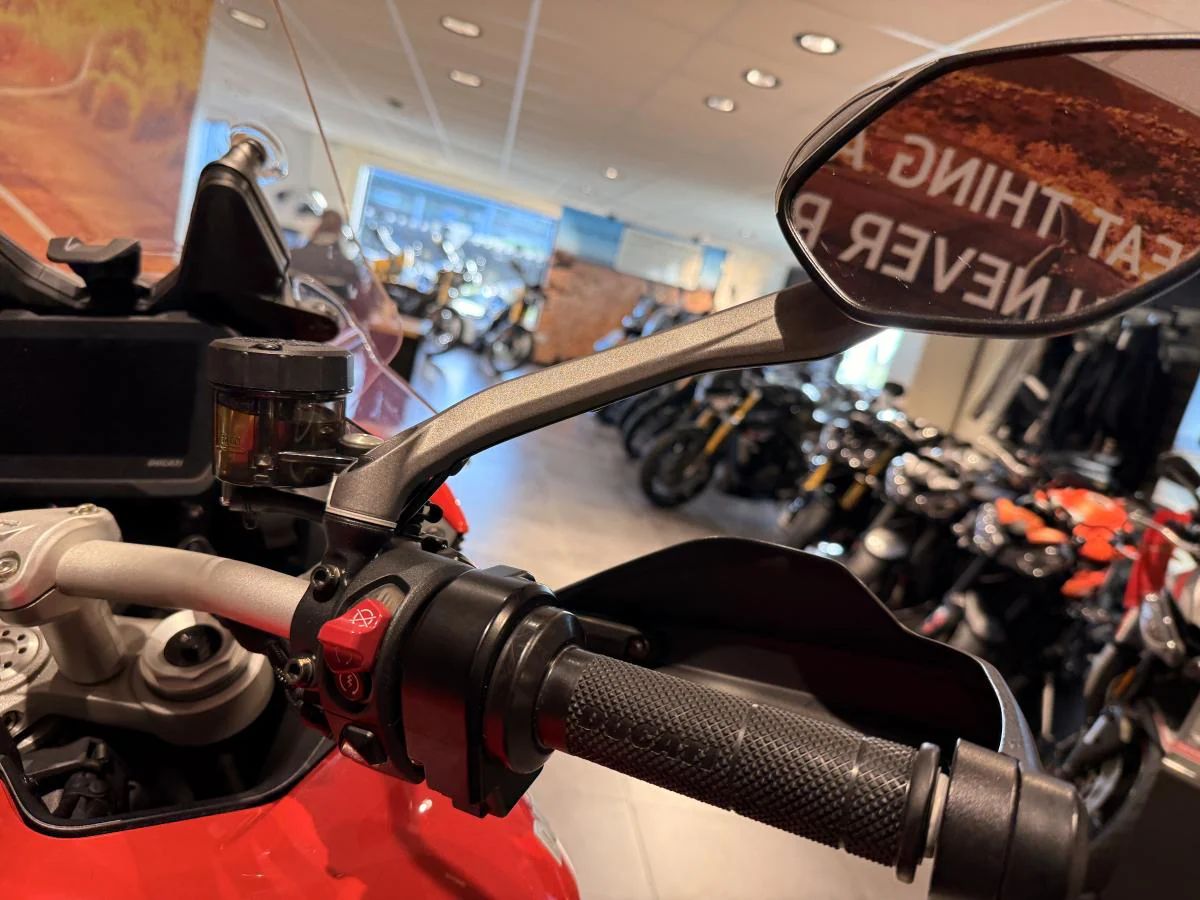 Ducati Multistrada V4S - Image 20