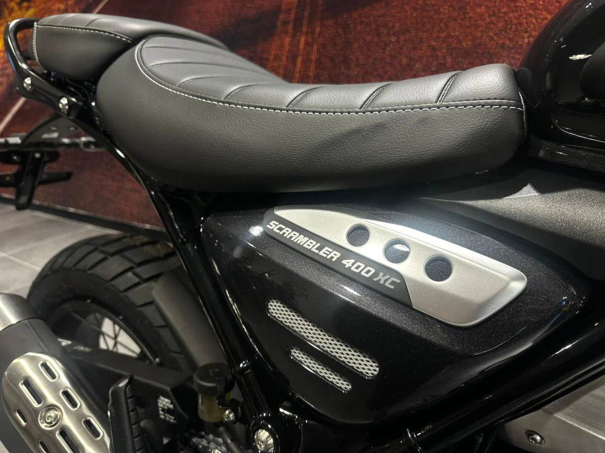 Triumph Scrambler 400 XC - Image 19