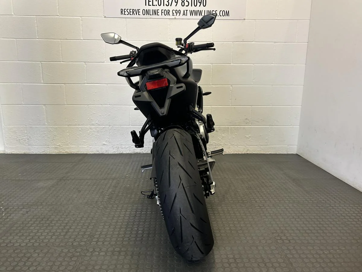 CFMOTO 675NK - Image 5