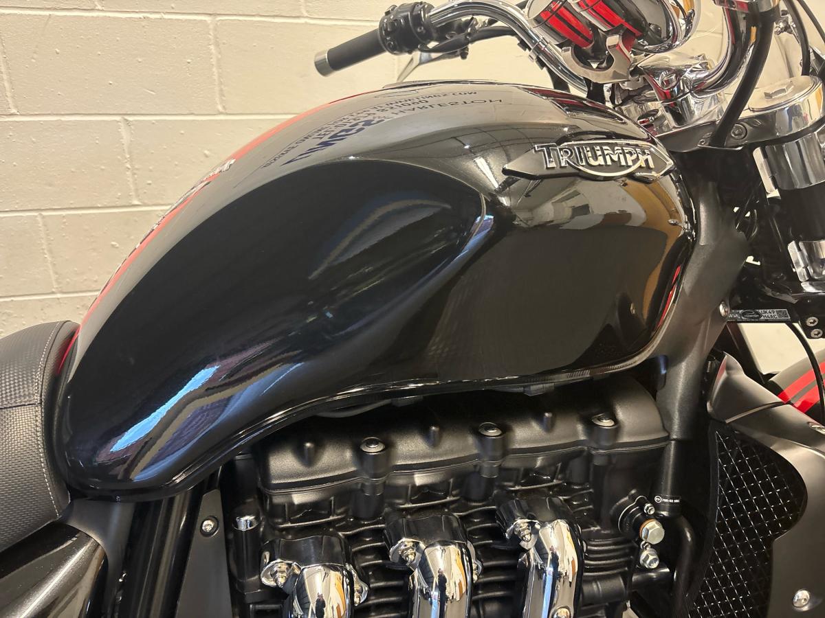 Triumph Rocket 111 Roadster - Image 26