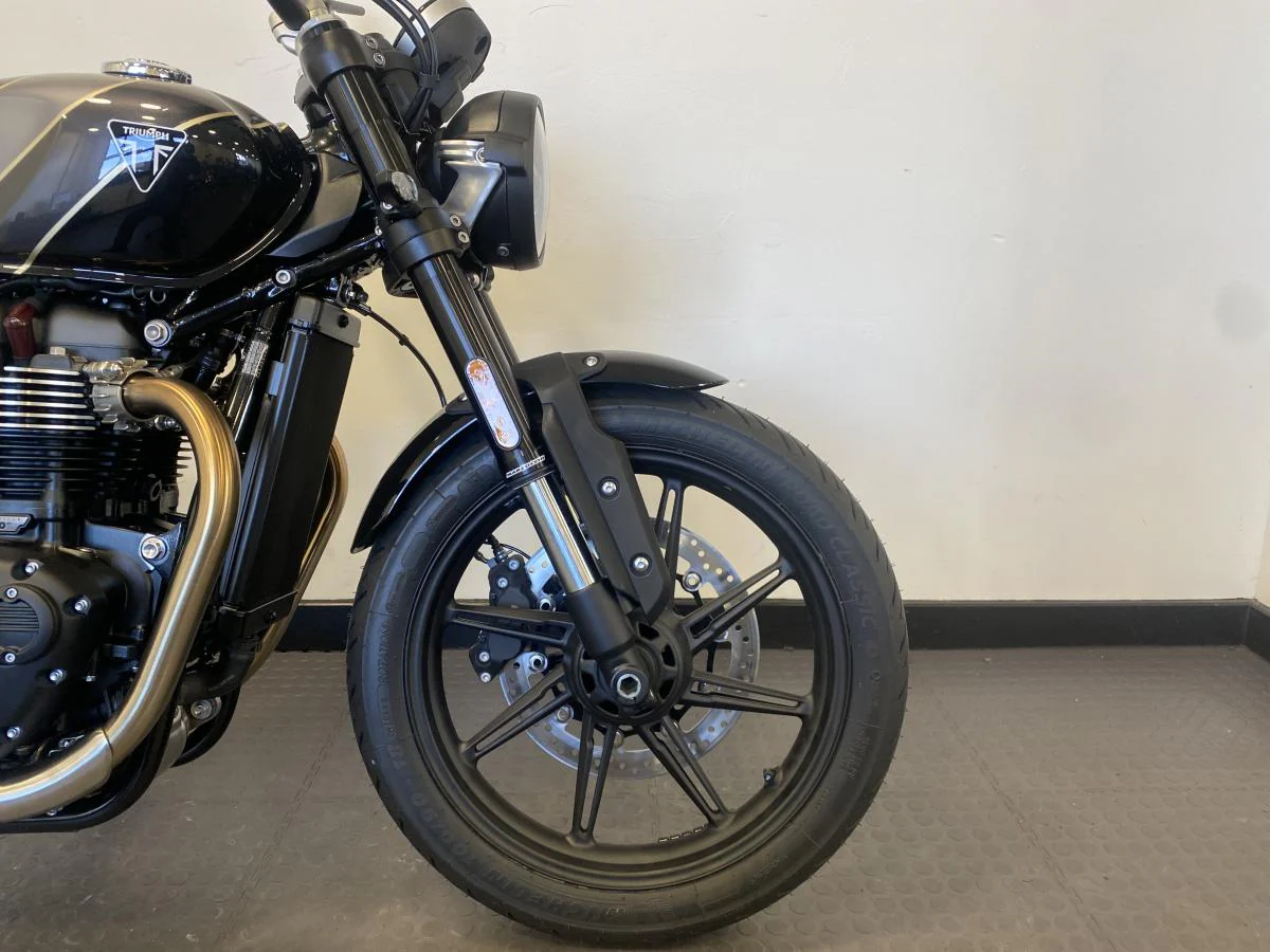 Triumph Speed Twin 900 - Image 15