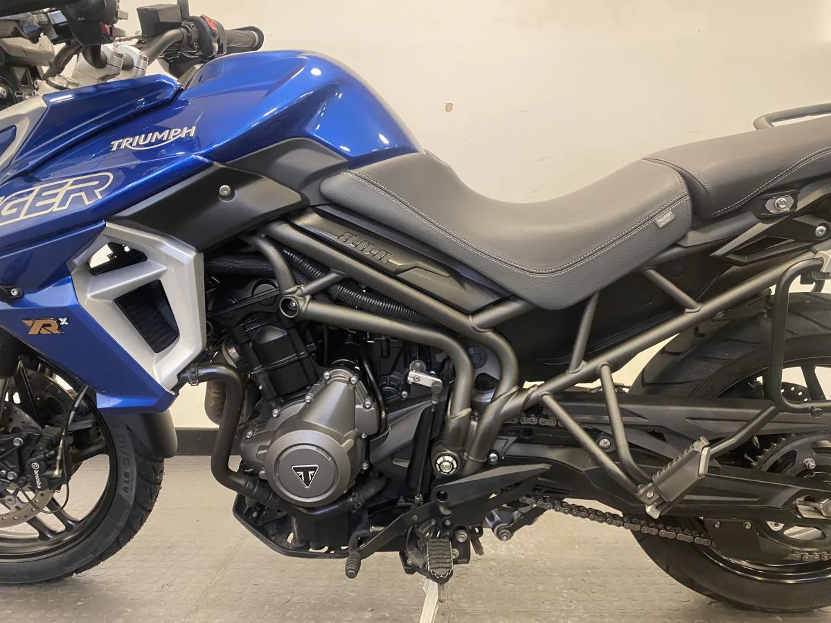 Triumph Tiger 800 XRX Low - Image 10