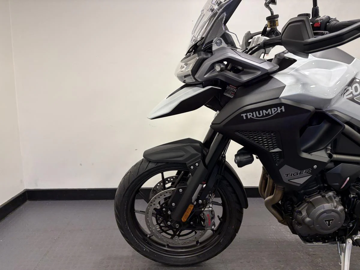 Triumph Tiger 1200 GT Pro - Image 9