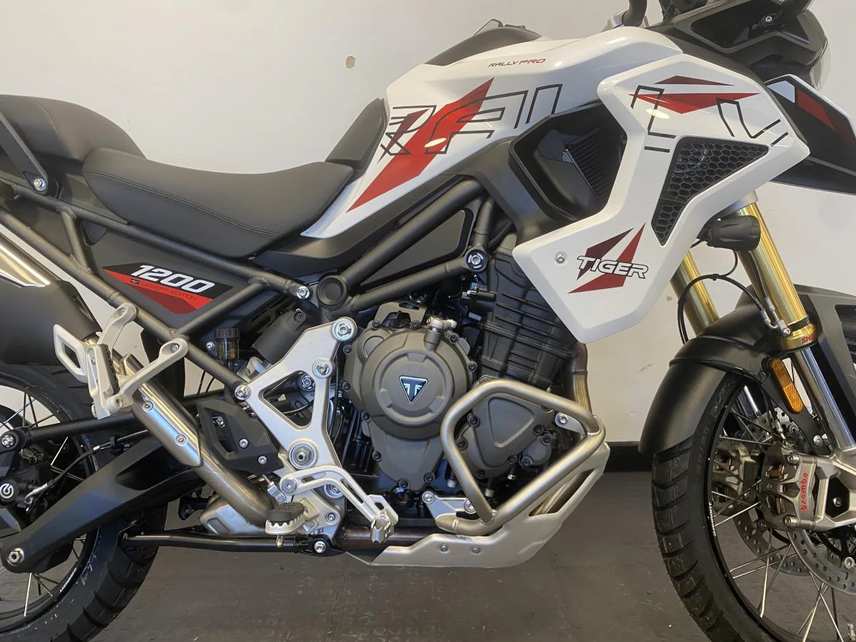 Triumph Tiger 1200 Desert Edition - Image 14
