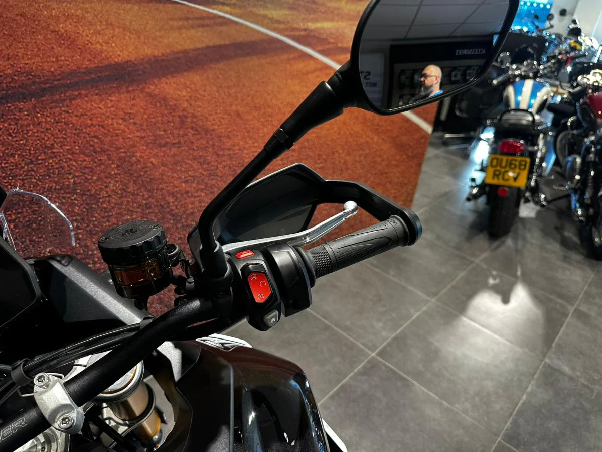 Triumph Tiger 900 Rally Pro - Image 24