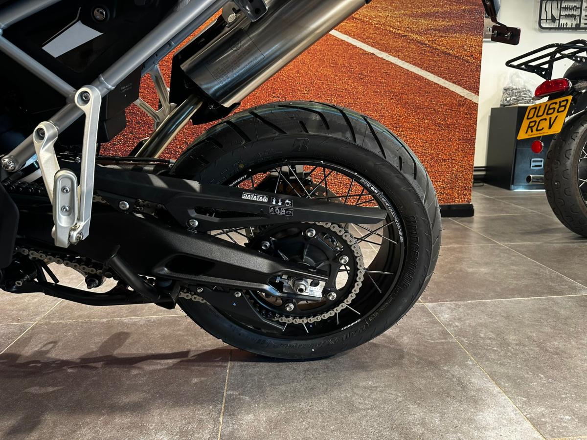 Triumph Tiger 900 Rally Pro - Image 9