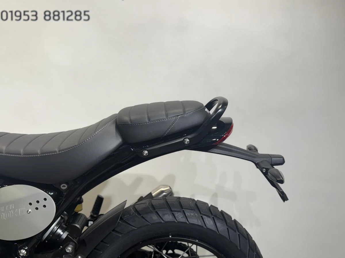 Triumph Scrambler 400 XC - Image 10