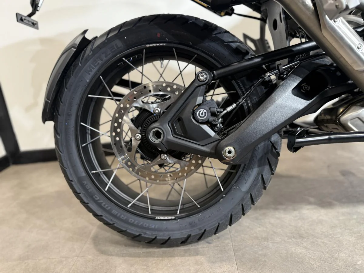 Triumph Tiger 1200 Desert Edition - Image 12