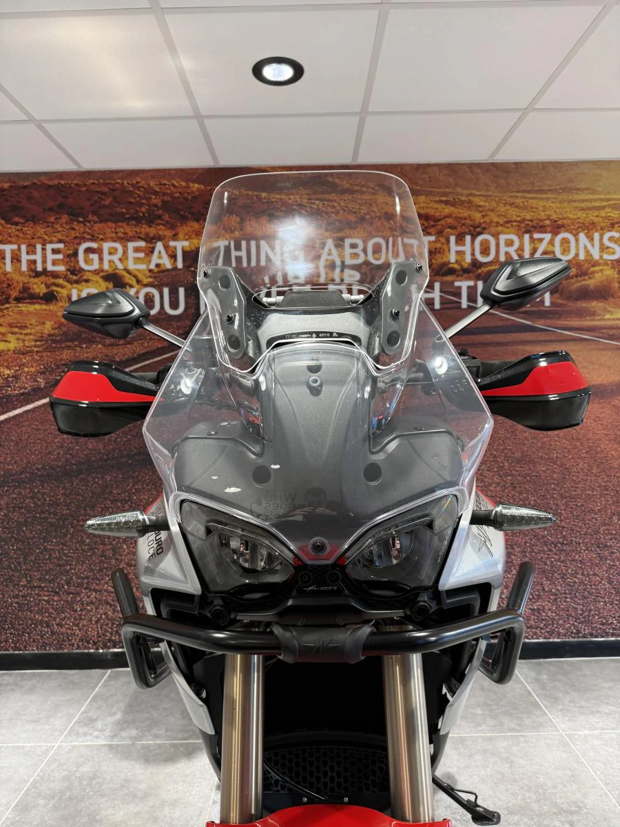 MV Agusta Enduro Veloce - Image 23