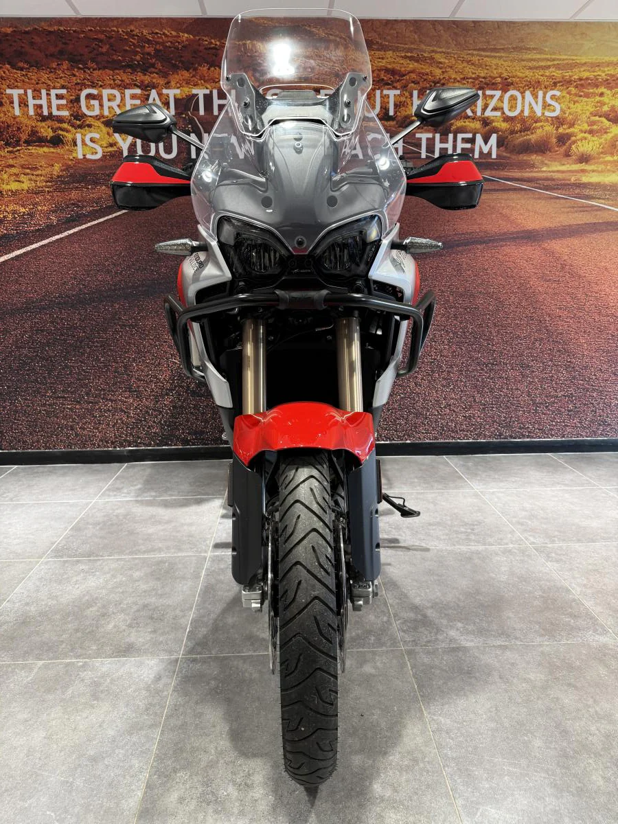 MV Agusta Enduro Veloce - Image 24