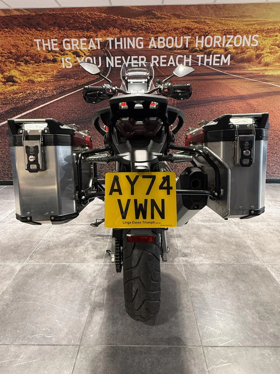 MV Agusta Enduro Veloce - Image 25