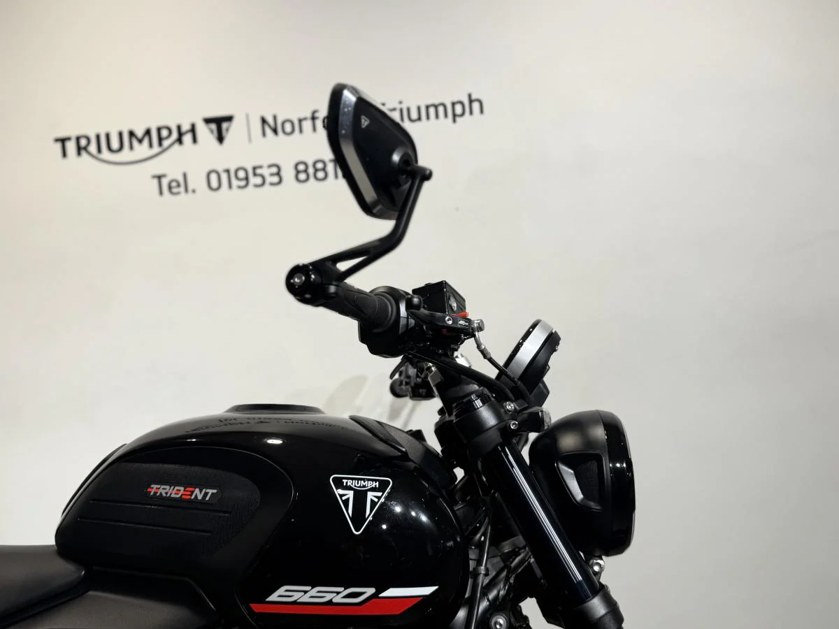Triumph Trident 660 - Image 17