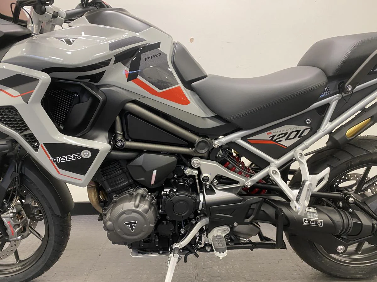 Triumph Tiger 1200 Alpine Edition! - Image 10