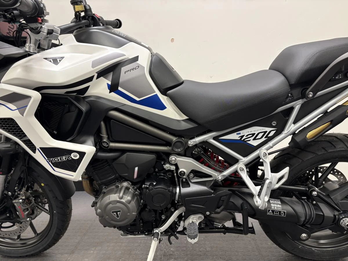 Triumph Tiger 1200 Alpine Edition! - Image 10