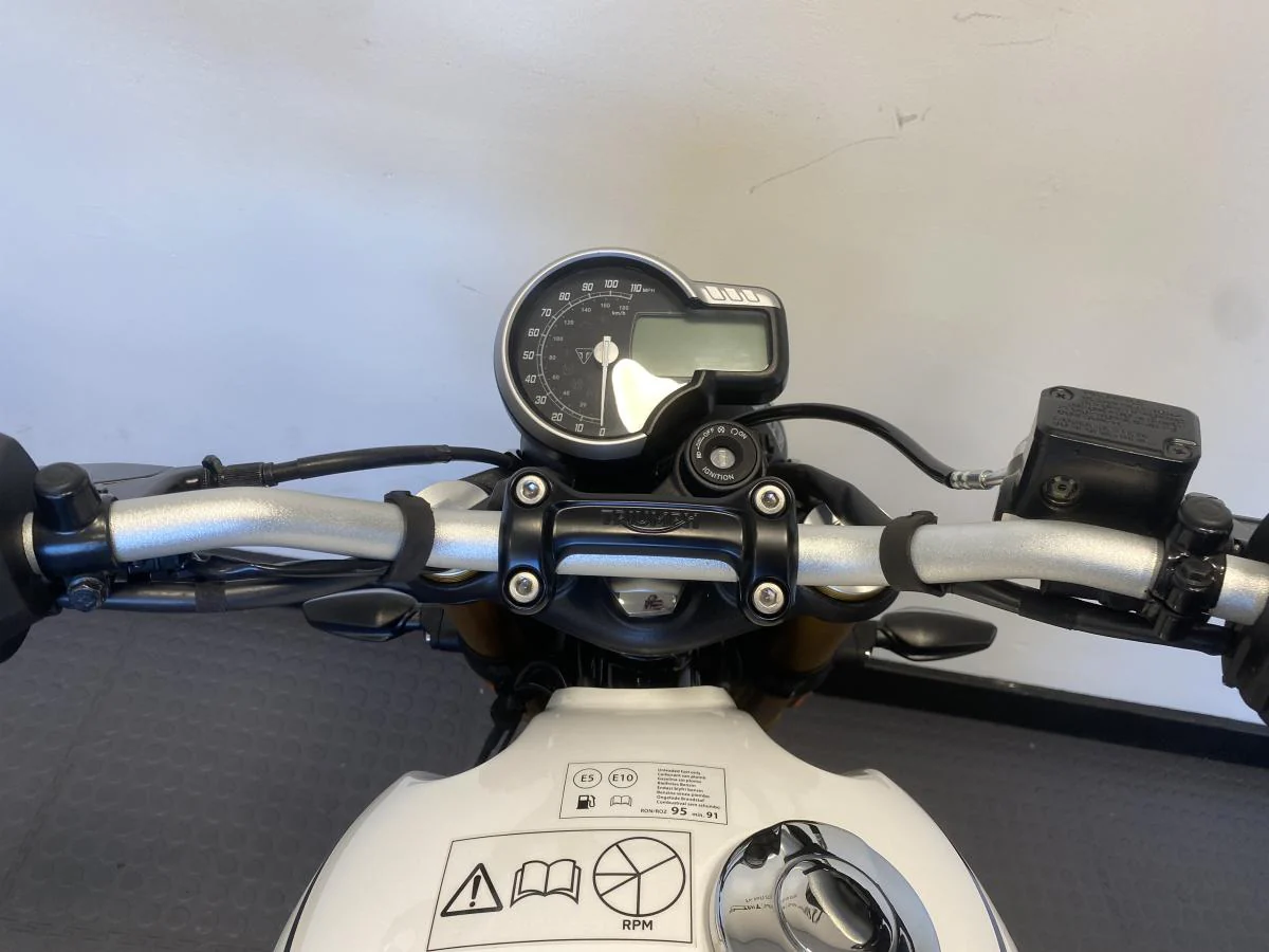 Triumph Speed 400 - Image 18