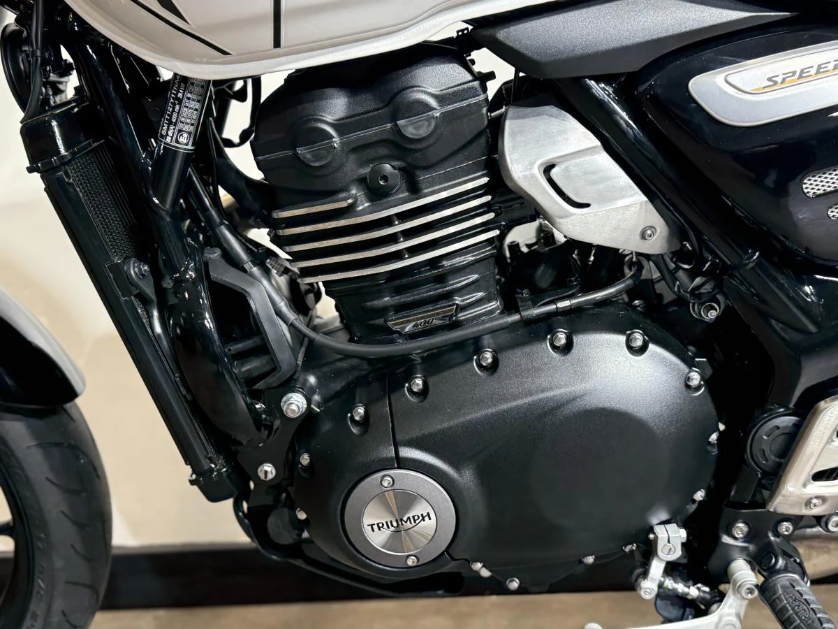 Triumph Speed 400 - Image 5
