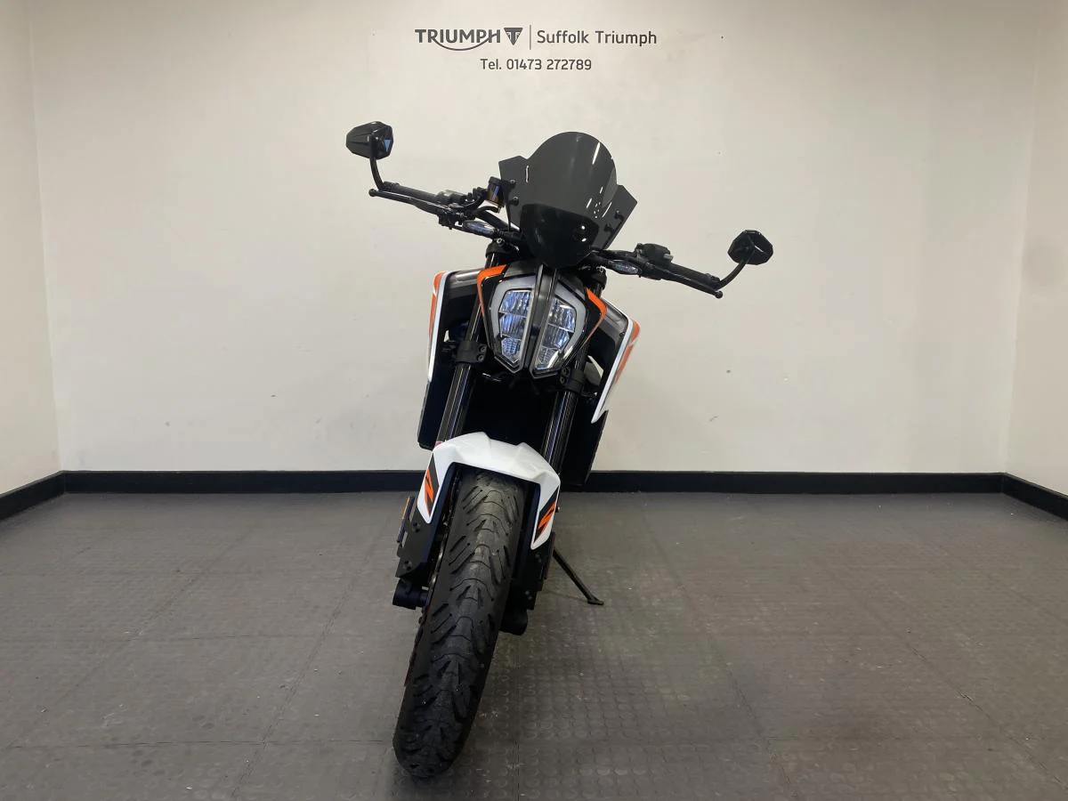 KTM 890 Duke R - Image 25
