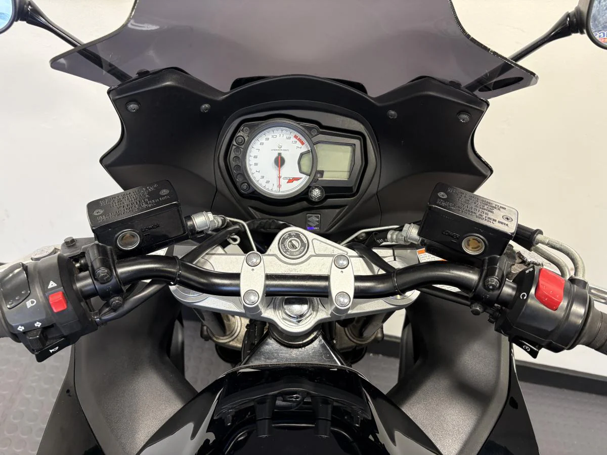 Suzuki GSX 650 F - Image 18