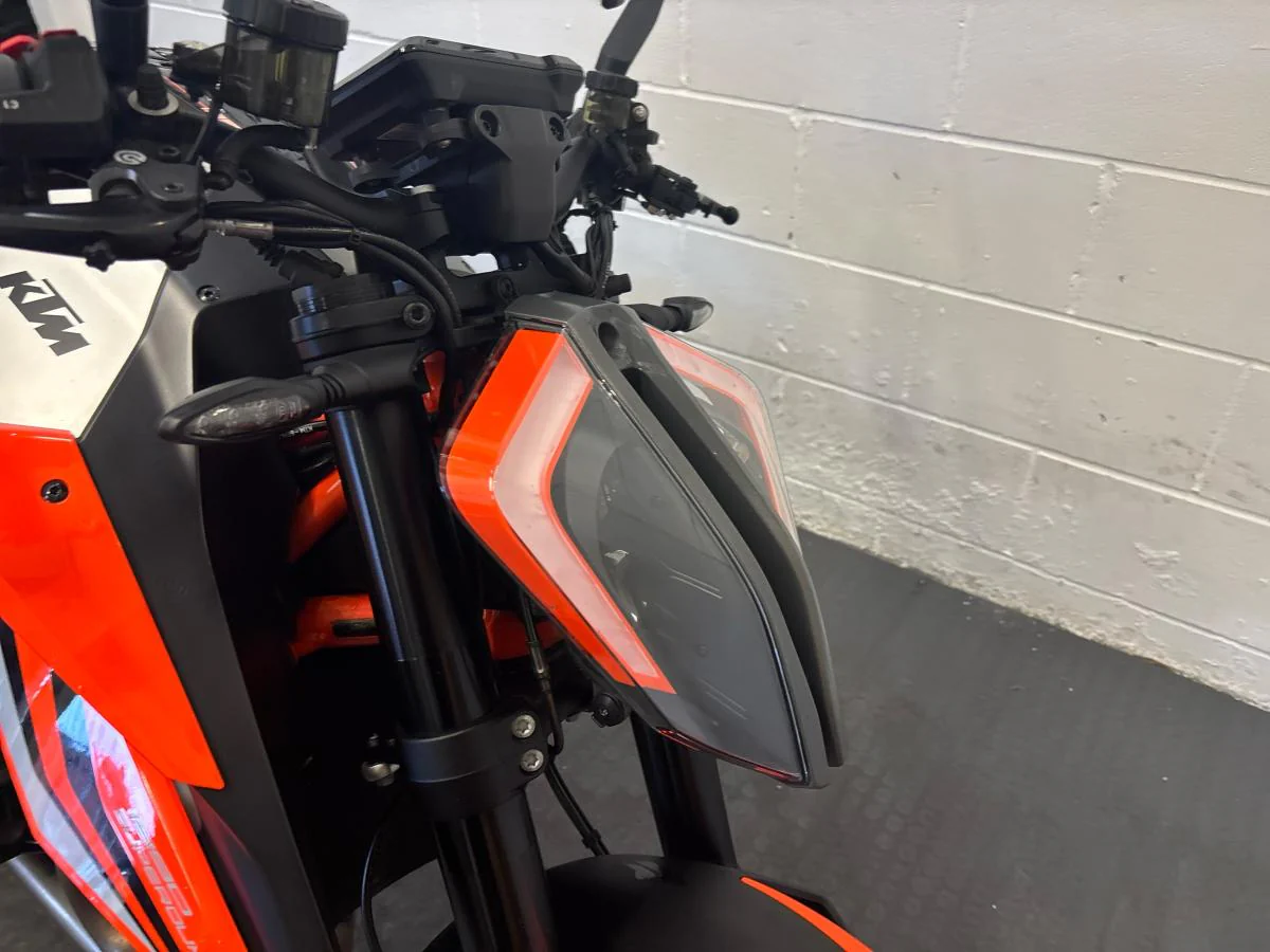 KTM 1290 Superduke R EVO 2022 - Image 28