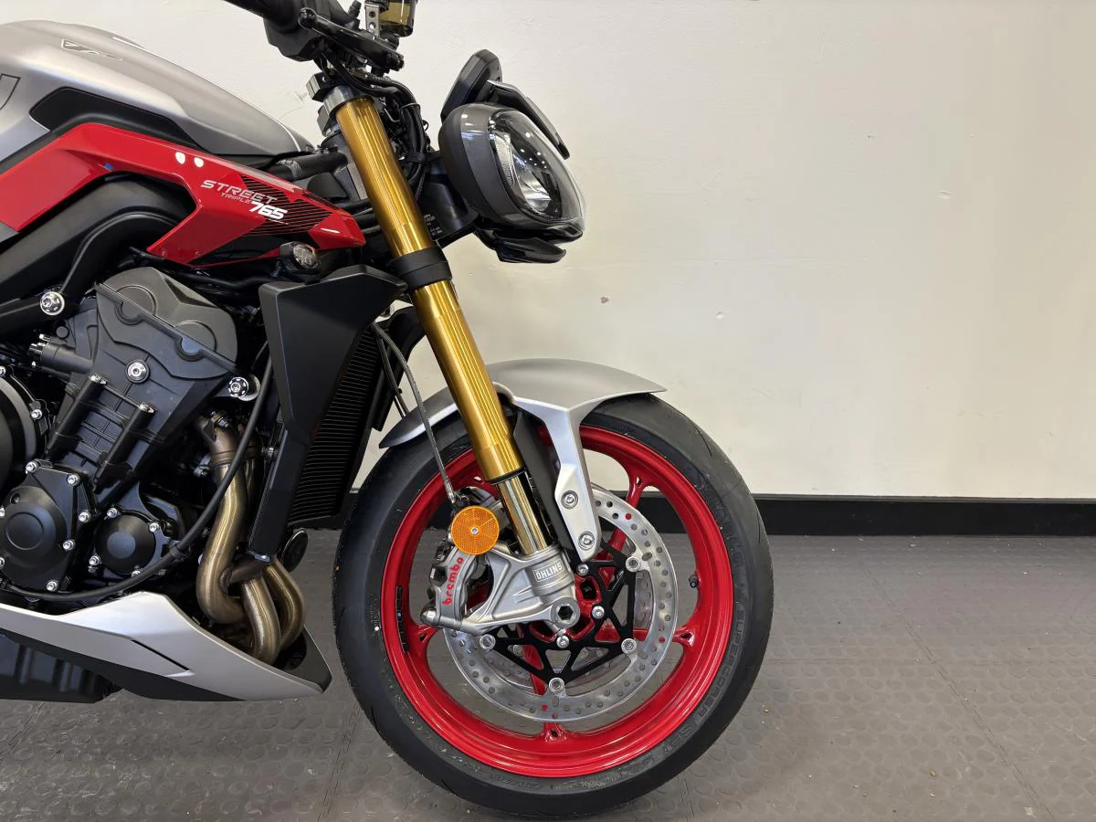 Triumph Street Triple 765 RX - Image 15